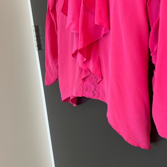 BCBG XS silk blouse Elegant Pink Lace Women's Top GUC - Picture 8 of 16